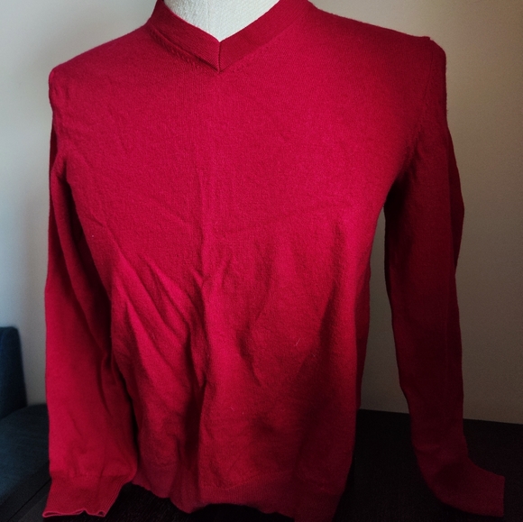 Red wool sweater - Picture 1 of 1